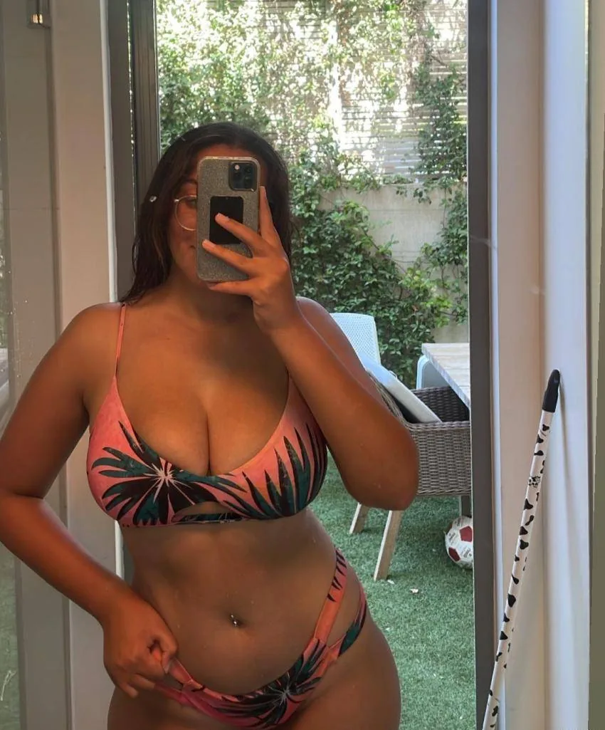 Milf_Nina