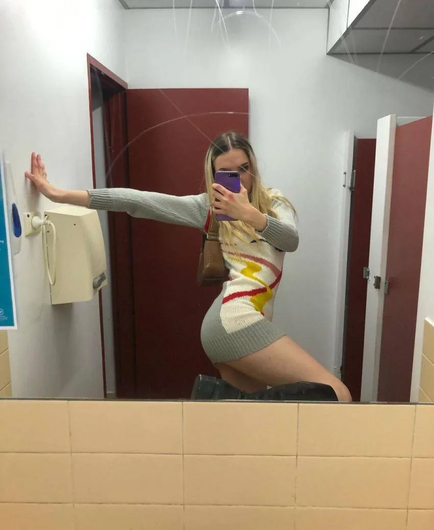Roos_Emily